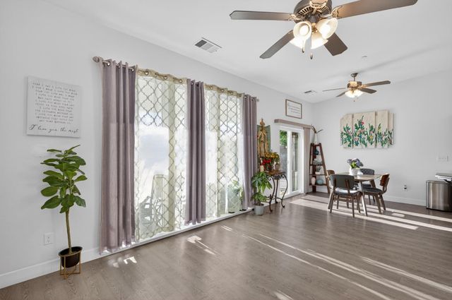 1208 Monterey Avenue, Madera, CA 93637