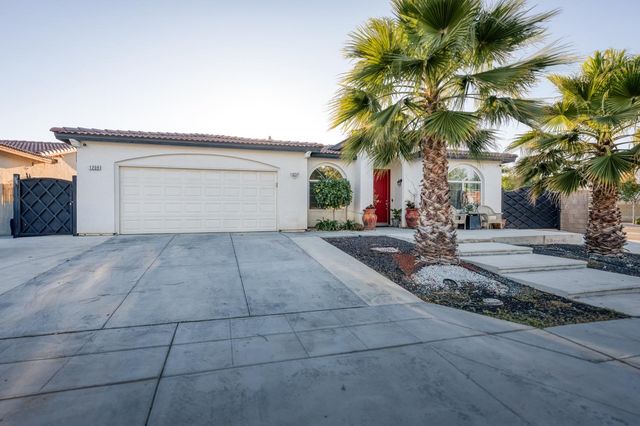 1208 Monterey Avenue, Madera, CA 93637
