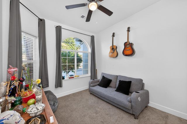 1208 Monterey Avenue, Madera, CA 93637