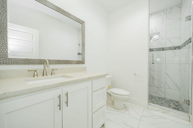 9471 Pinewood Drive, Hawk Cove, TX 75474