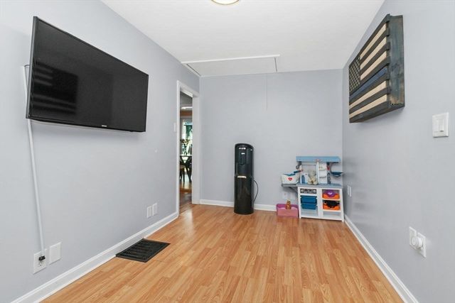 20 Reardon Road, Billerica, MA 01821