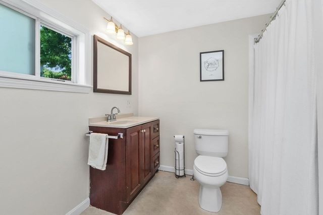 20 Reardon Road, Billerica, MA 01821