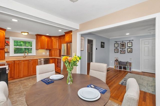 20 Reardon Road, Billerica, MA 01821