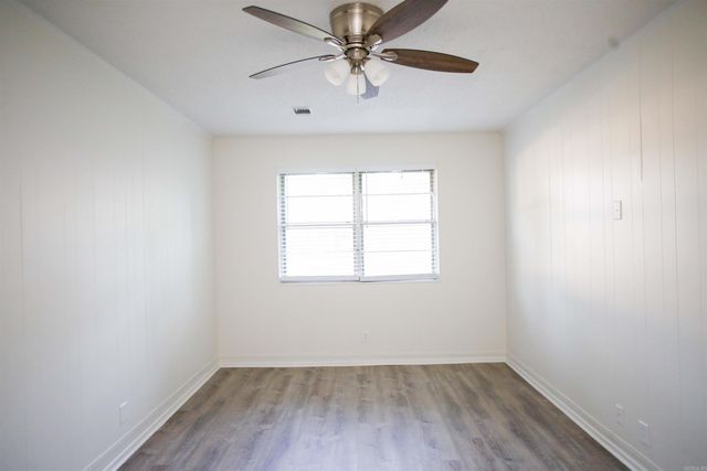 5202 S Wakefield Drive, Little Rock, AR 72209