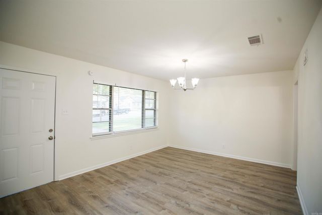 5202 S Wakefield Drive, Little Rock, AR 72209