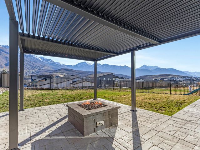 14679 S GLACIAL PEAK DR, Draper, UT 84020