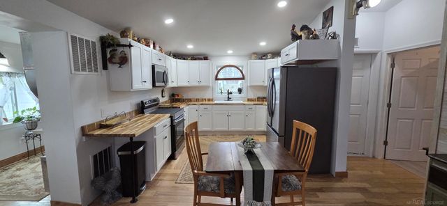 7354 Byron Road, Lexington, MI 48450