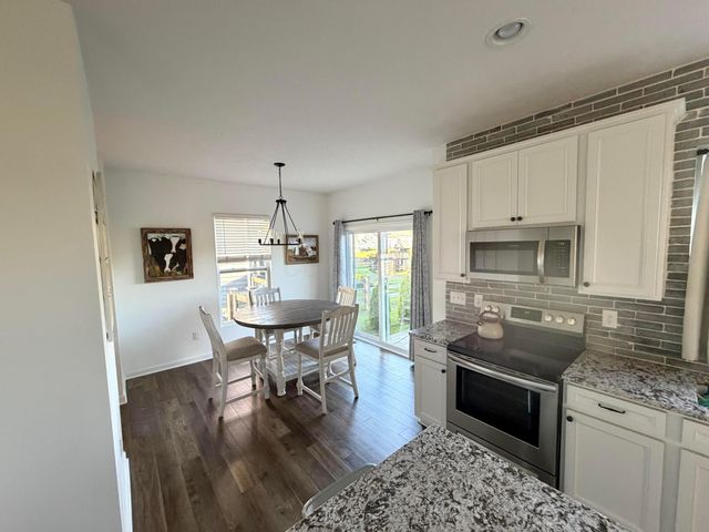 2761 Newbern Drive E, Blacklick, OH 43004