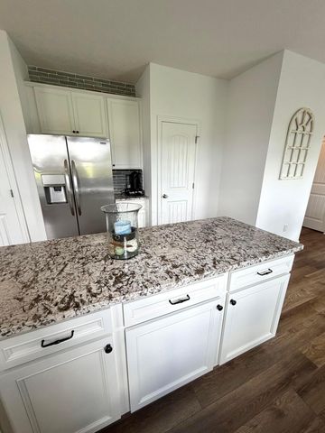 2761 Newbern Drive E, Blacklick, OH 43004