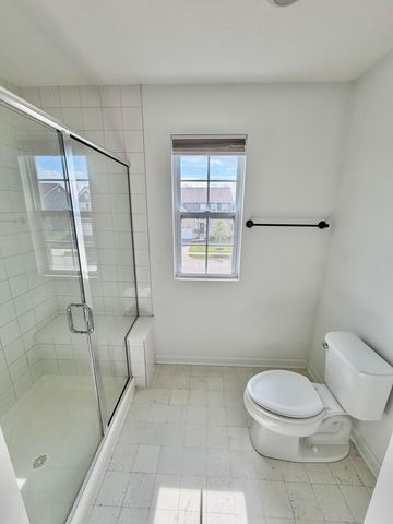 2761 Newbern Drive E, Blacklick, OH 43004