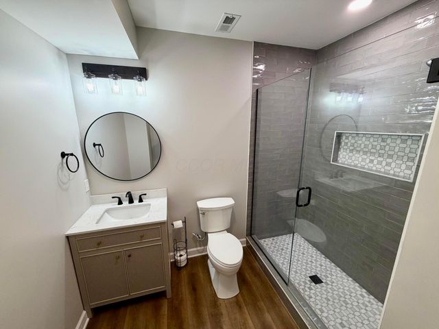 2761 Newbern Drive E, Blacklick, OH 43004