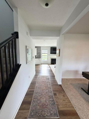 2761 Newbern Drive E, Blacklick, OH 43004