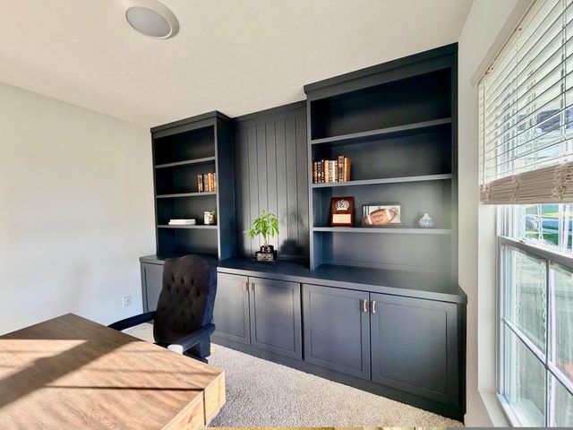 2761 Newbern Drive E, Blacklick, OH 43004