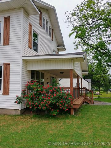 400 S Chickasaw Avenue, Bartlesville, OK 74003