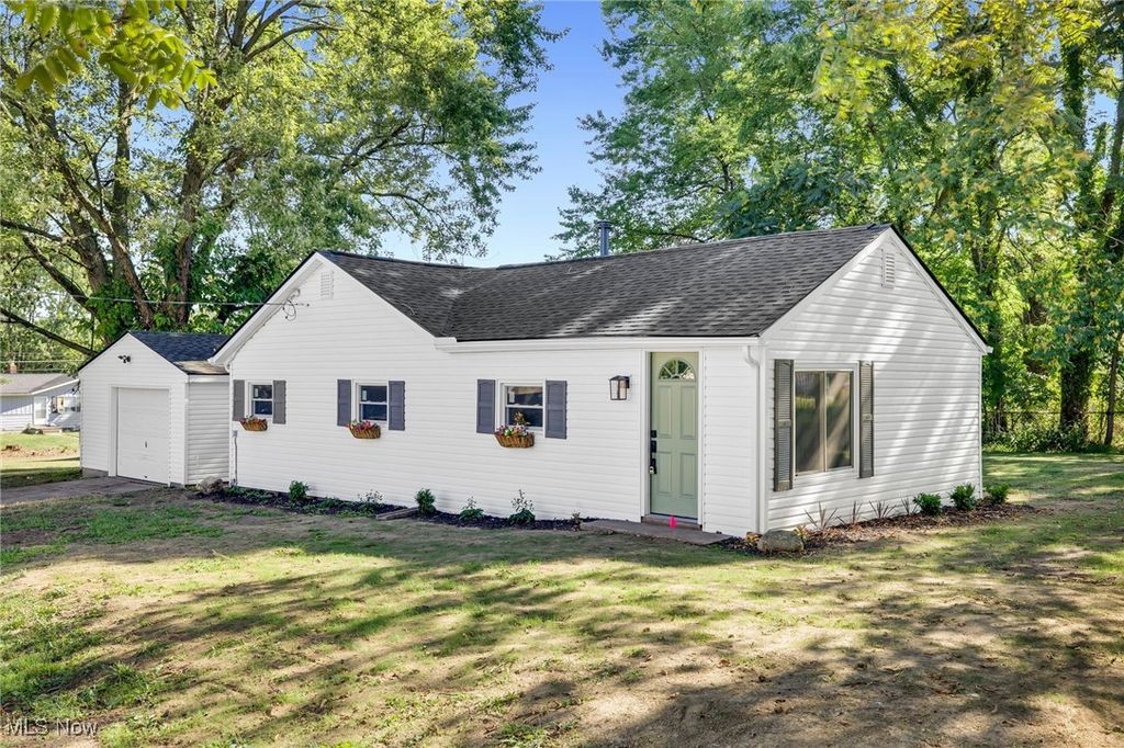 1125 Prospect Street, Barberton, OH 44203