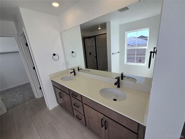 8784 Whiteclover Street, Littleton, CO 80125