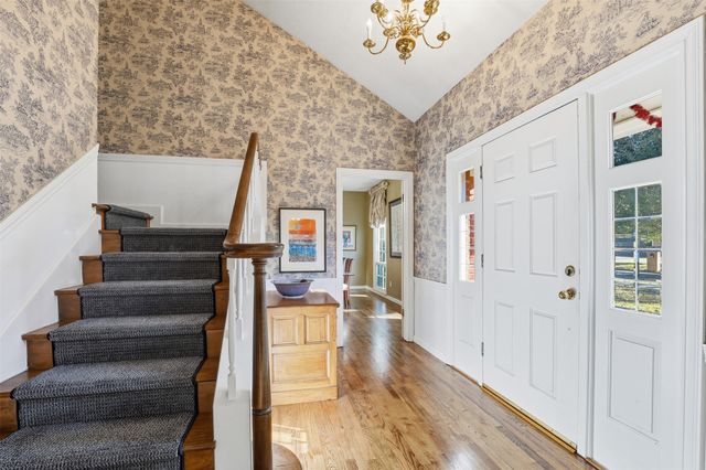 3800 Hollow Creek Road, Benbrook, TX 76116