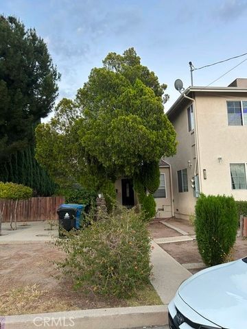 10834 Encino, Granada Hills, CA 91344