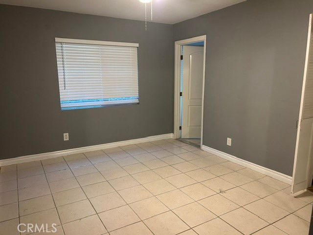 10834 Encino, Granada Hills, CA 91344