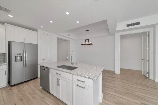 10530 BOARDWALK LOOP 202, Bradenton, FL 34202