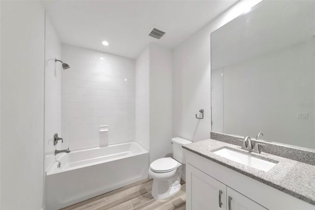 10530 BOARDWALK LOOP 202, Bradenton, FL 34202