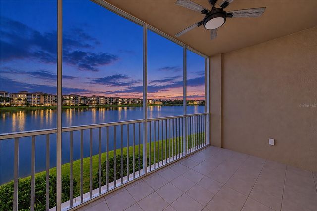10530 BOARDWALK LOOP 202, Bradenton, FL 34202