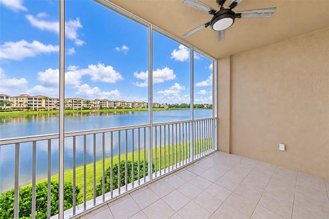 10530 BOARDWALK LOOP 202, Bradenton, FL 34202