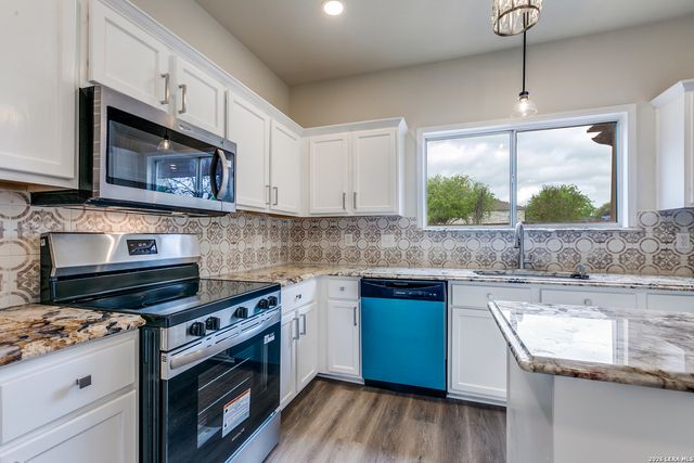 11963 Adriana Maria, San Antonio, TX 78253