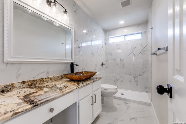 11963 Adriana Maria, San Antonio, TX 78253