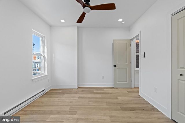 1502 S 52ND ST, Philadelphia, PA 19143