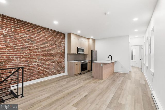 1502 S 52ND ST, Philadelphia, PA 19143