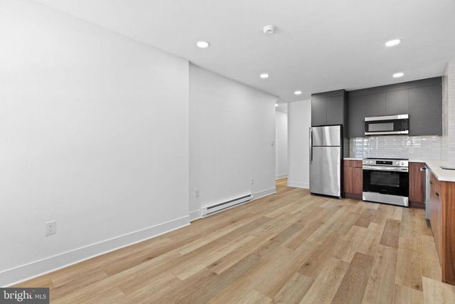 1502 S 52ND ST, Philadelphia, PA 19143