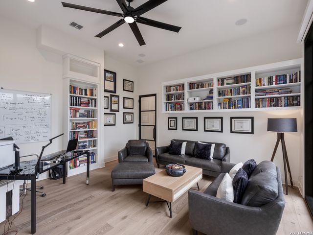 1053 brewer ridge, Bulverde, TX 78163