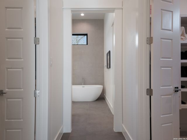 1053 brewer ridge, Bulverde, TX 78163