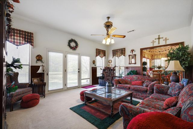 2201 Oak Knoll Court, Colleyville, TX 76034