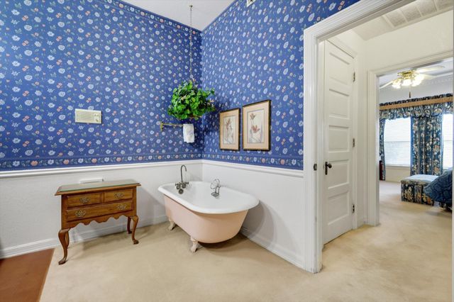 2201 Oak Knoll Court, Colleyville, TX 76034