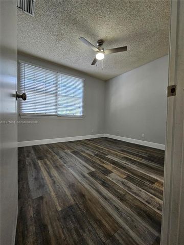 3305 Cabaret Ln 3305, Margate, FL 33063