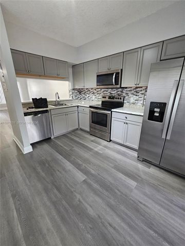 3305 Cabaret Ln 3305, Margate, FL 33063