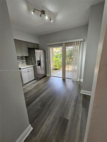 3305 Cabaret Ln 3305, Margate, FL 33063