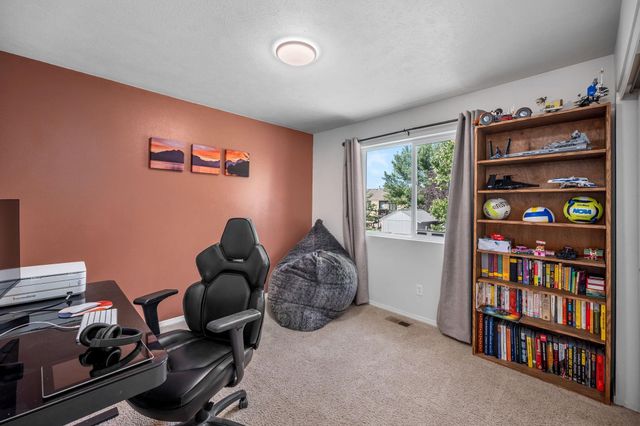 3720 W Jay Ave Ave, Spokane, WA 99208