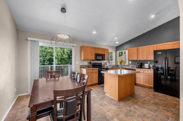 3720 W Jay Ave Ave, Spokane, WA 99208