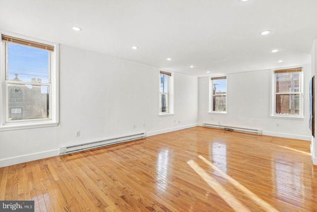 2053 S CROSKEY ST, Philadelphia, PA 19145