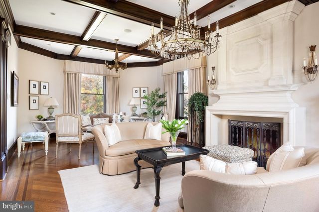 3031 GATES RD NW, Washington, DC 20008