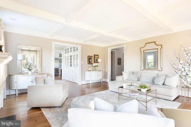 3031 GATES RD NW, Washington, DC 20008