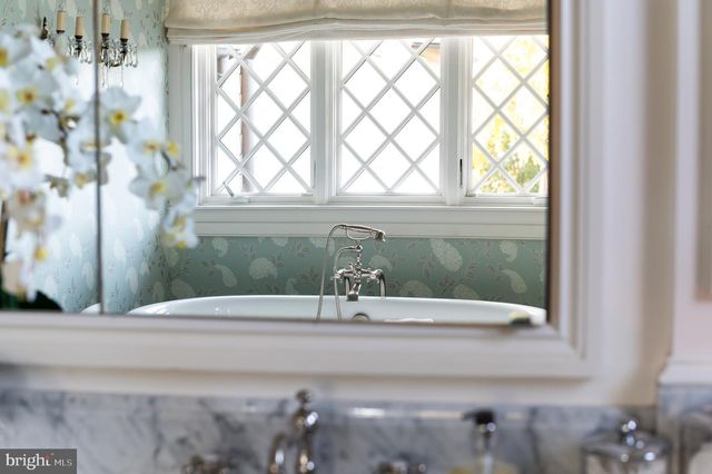 3031 GATES RD NW, Washington, DC 20008