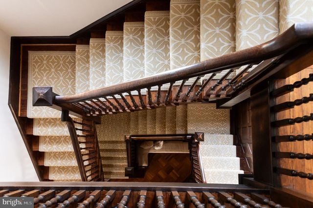 3031 GATES RD NW, Washington, DC 20008