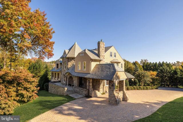 3031 GATES RD NW, Washington, DC 20008