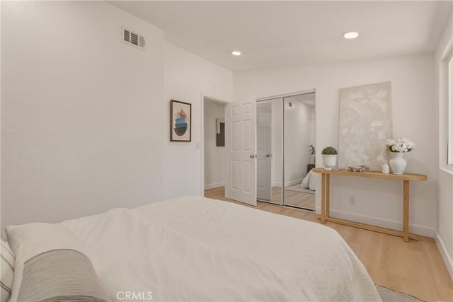 2107 Pomona, Costa Mesa, CA 92627