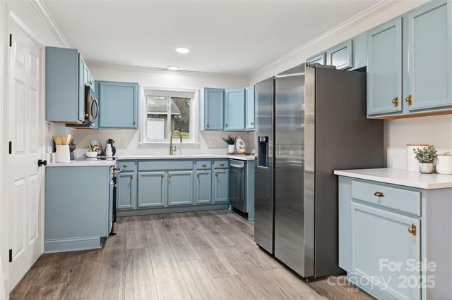 6634 Williams Road, Charlotte, NC 28215