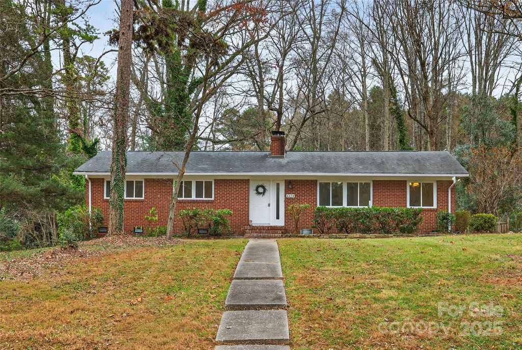 6634 Williams Road, Charlotte, NC 28215